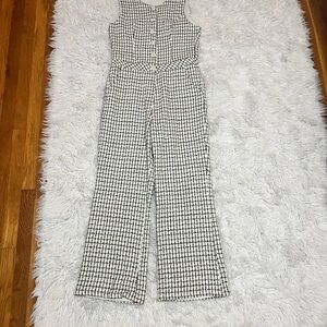 *NWOT* Tweed Lined Black and White Sleeveless Jumpsuit with Wide-Leg Design